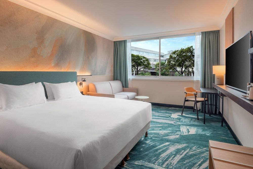 Deluxe Room, 1 King Bed with Sofa bed