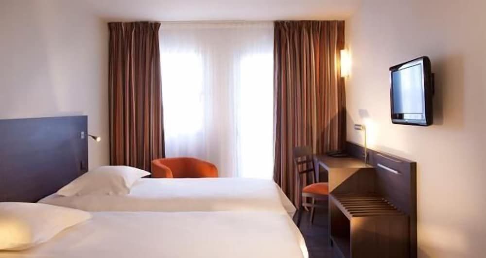 Comfort Twin Room