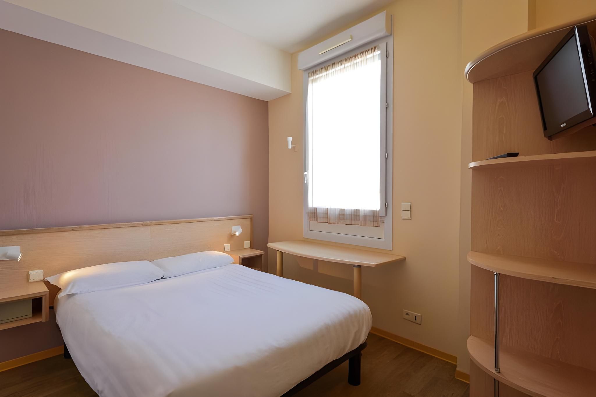 undefined L'Esterel 4