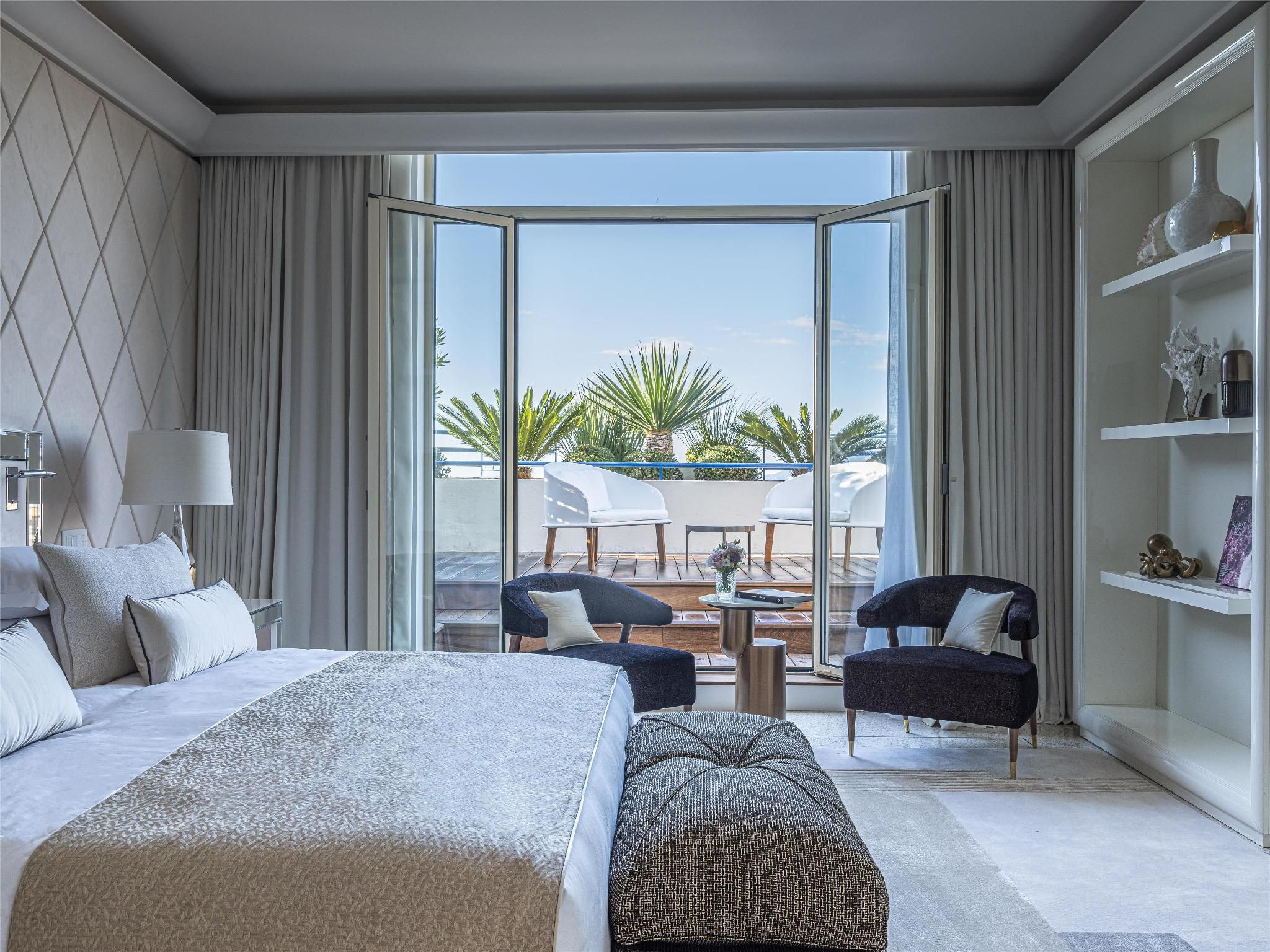 Penthouse Apartments