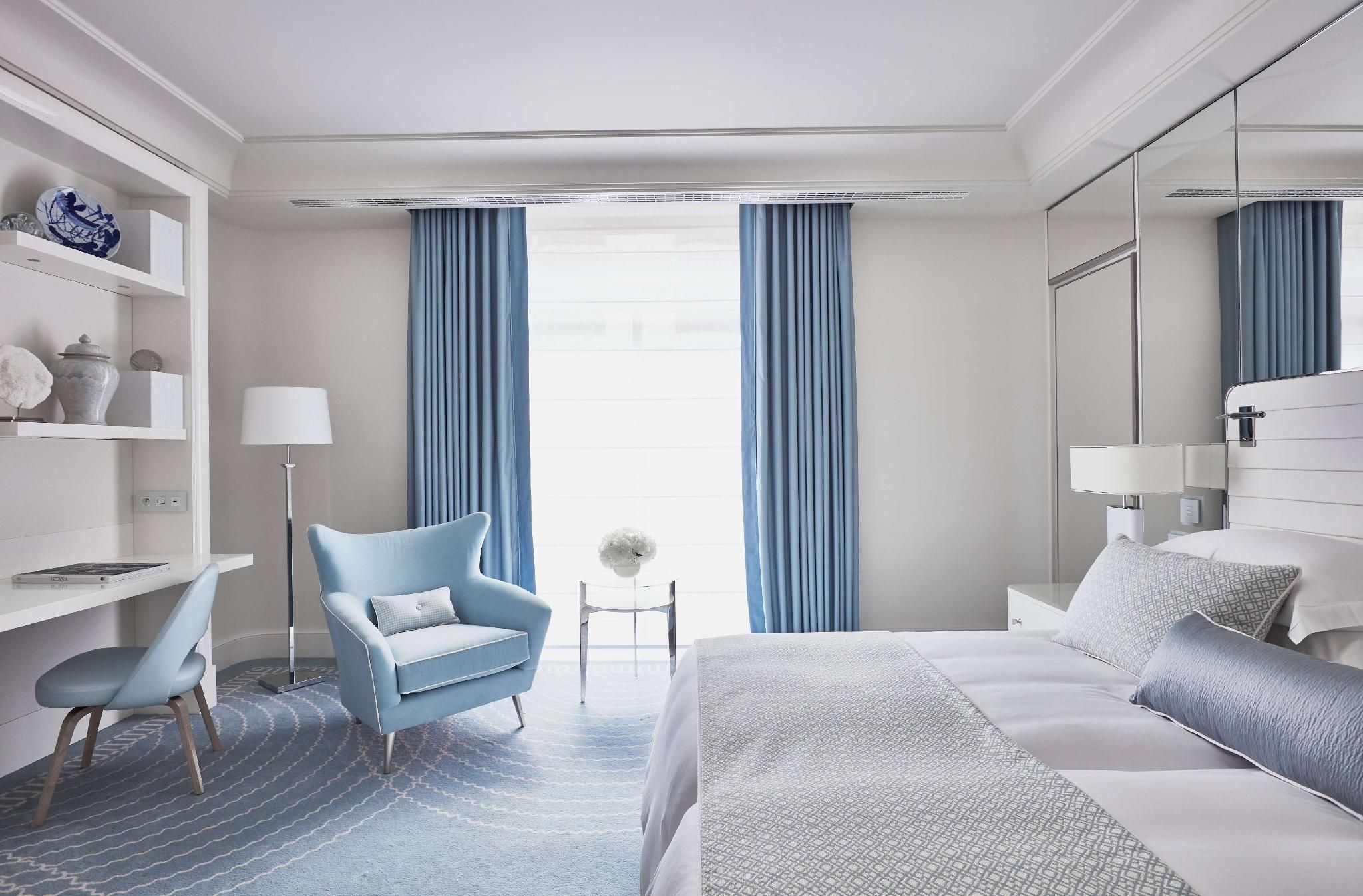 Hôtel Martinez, in The Unbound Collection by Hyatt Premium Room Twin 2