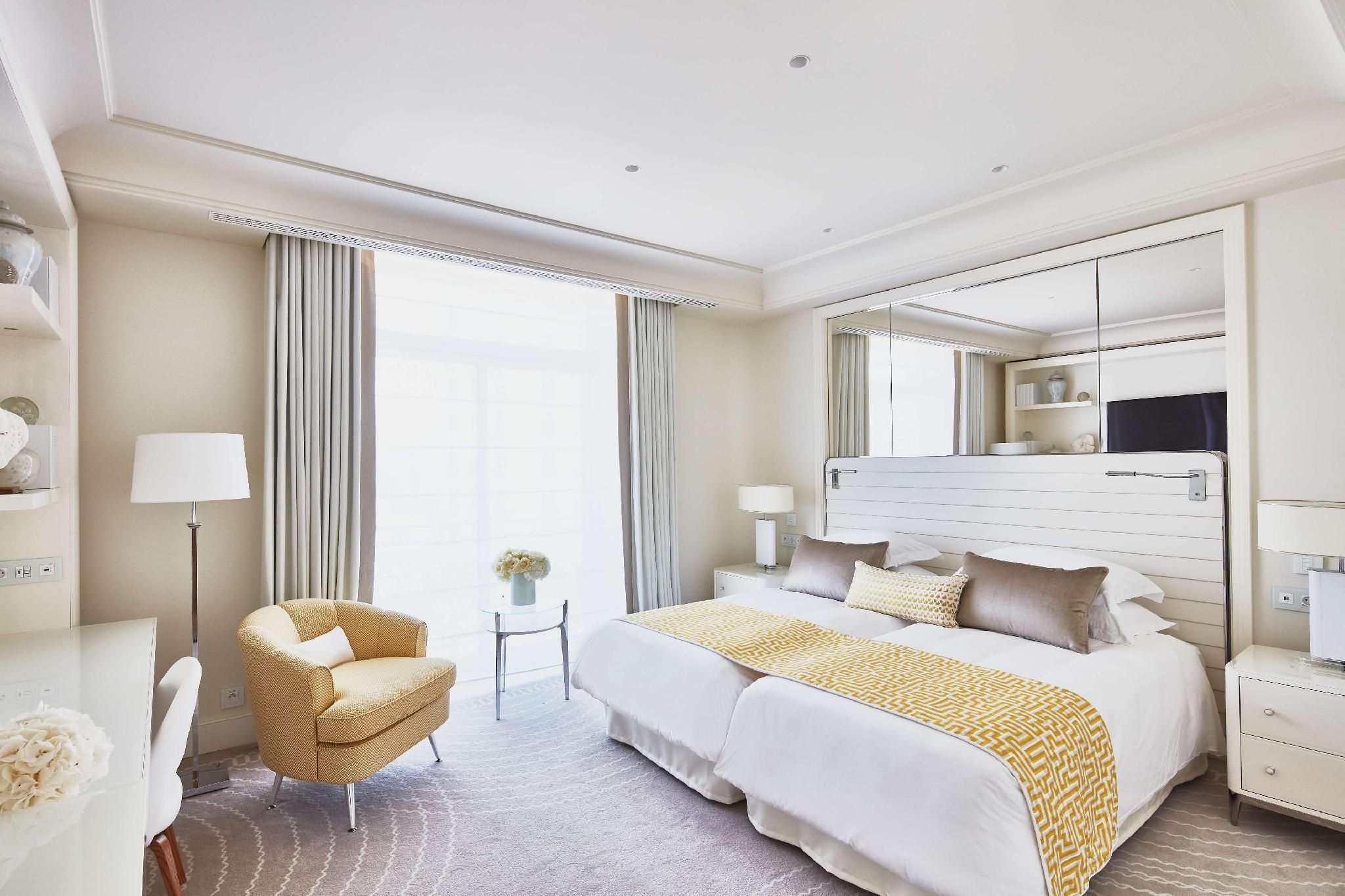 Hôtel Martinez, in The Unbound Collection by Hyatt Premium Room Twin