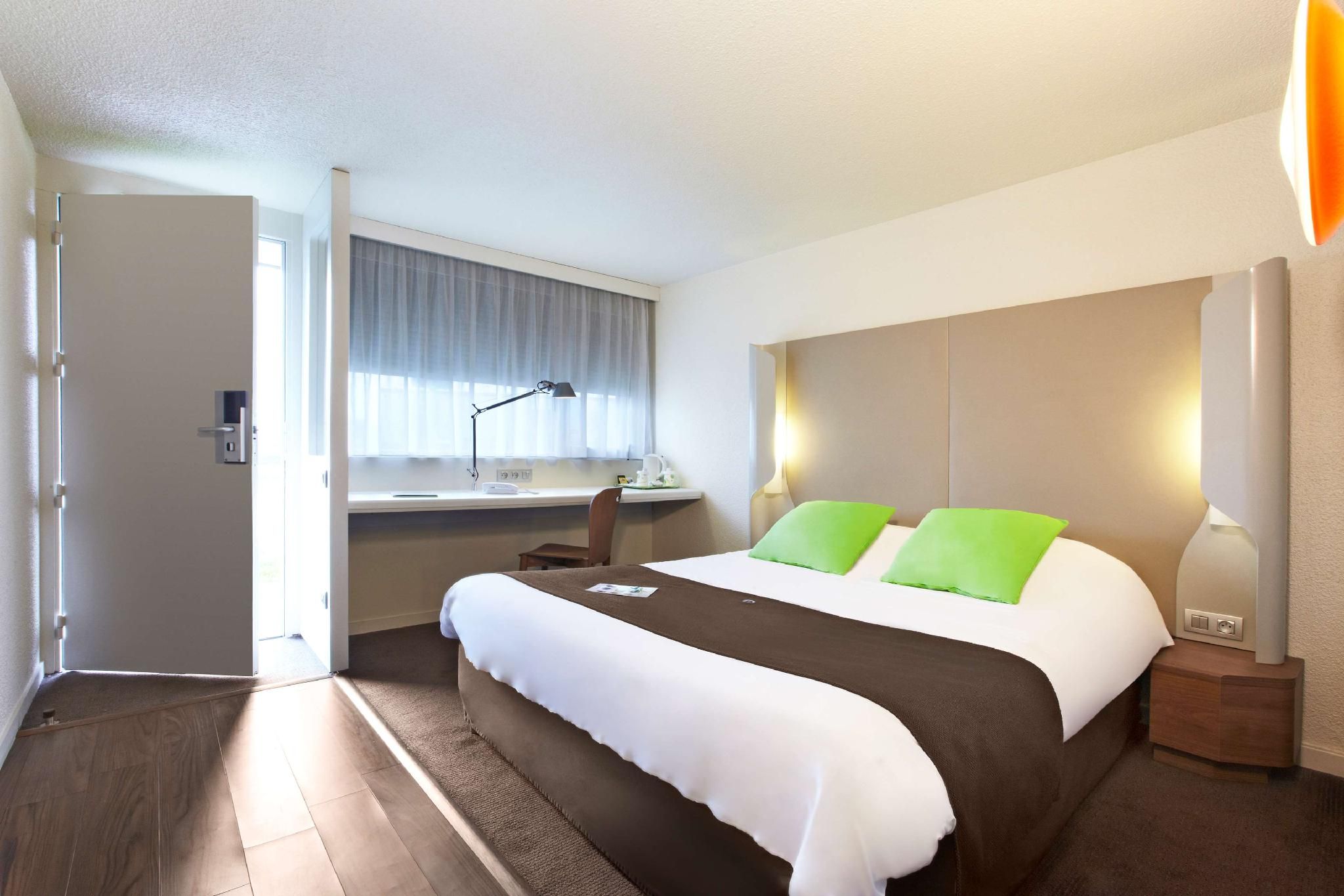 1 Double Bed