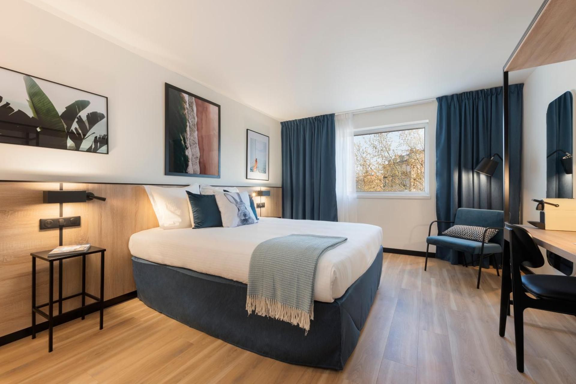 Studio 1 Queen Bed