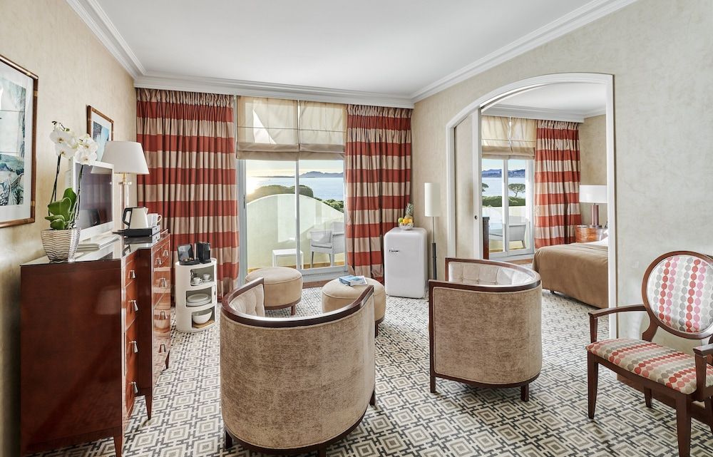 undefined Hotel Juana 3