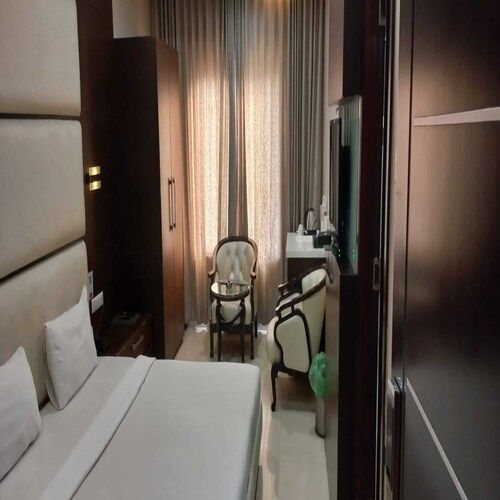 Hotel Rangoli Pearl  Super Deluxe Room 3