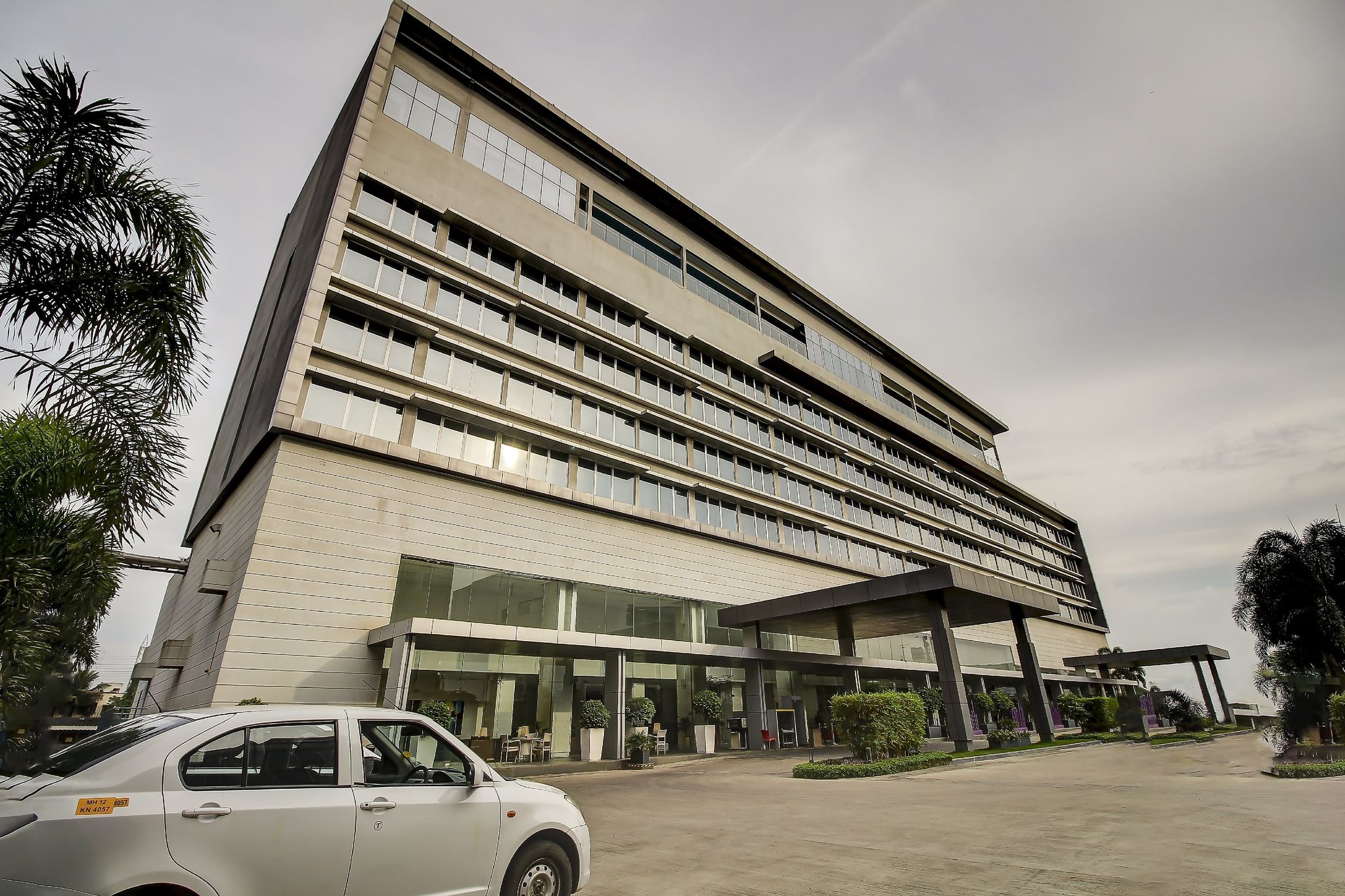 undefined Vivanta Pune Hinjawadi 6