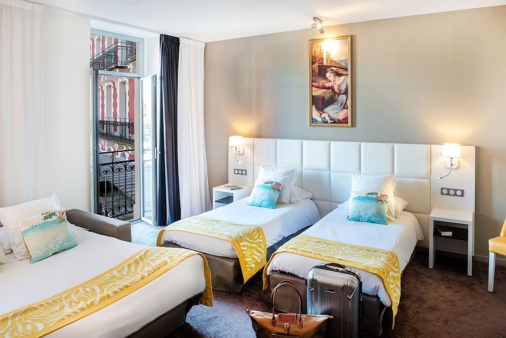 Superior Triple Room