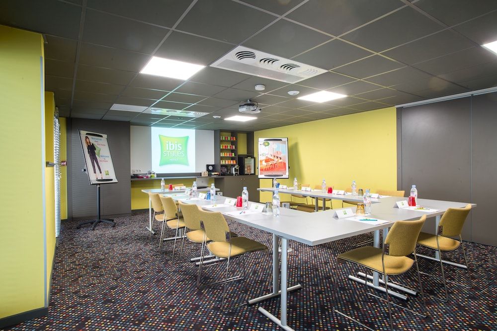 undefined ibis Styles Lyon Confluence 10