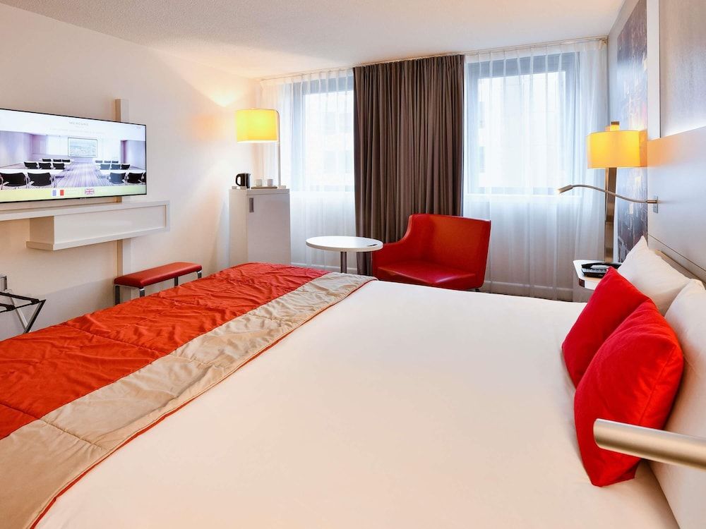 Mercure Lyon Centre Saxe Lafayette Standard Room, 1 Double Bed 2