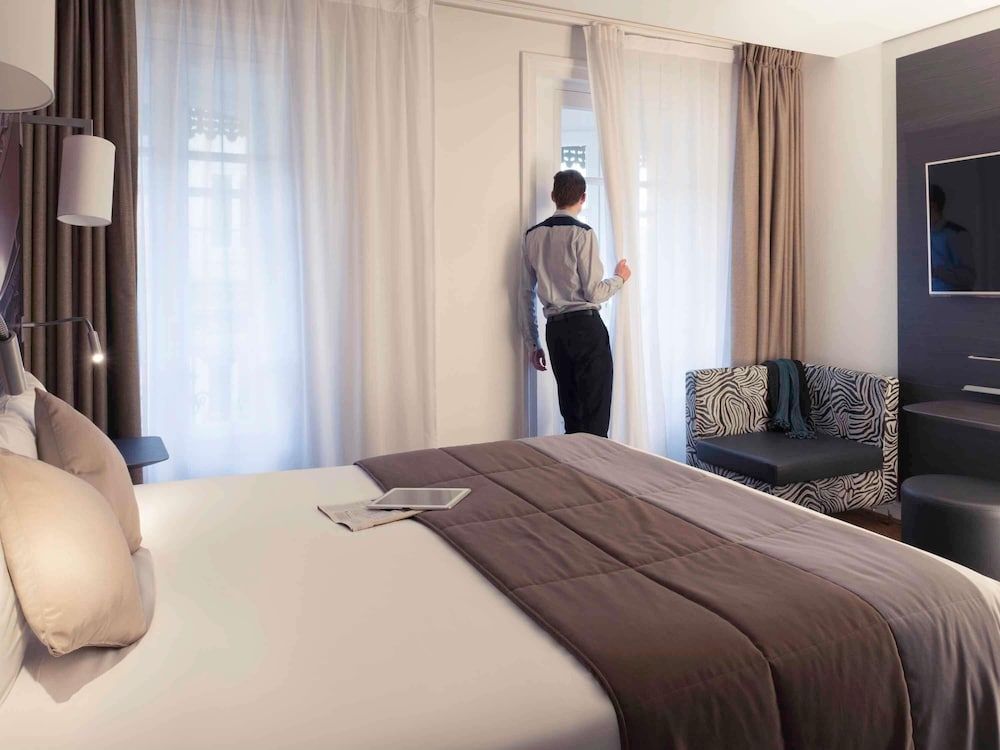 Mercure Lyon Centre Beaux Arts Classic Room, 1 Double Bed 3