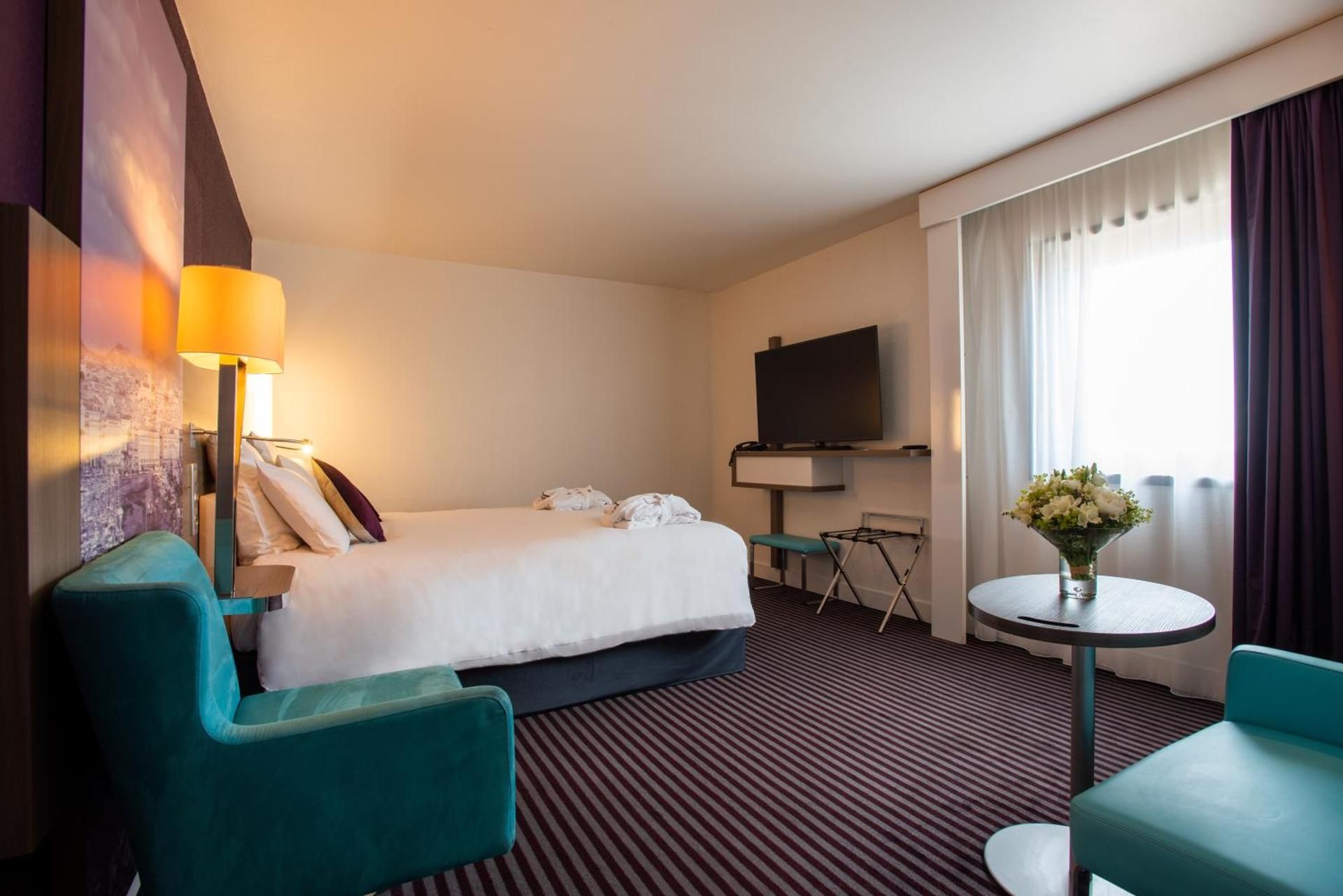 undefined Mercure Marseille Centre Vieux Port 8