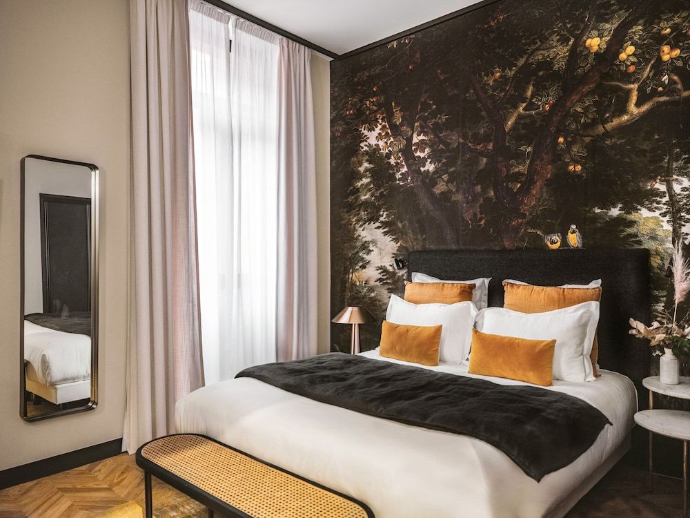 Maisons du Monde Hôtel & Suites - Marseille Vieux Port Comfort Room 5