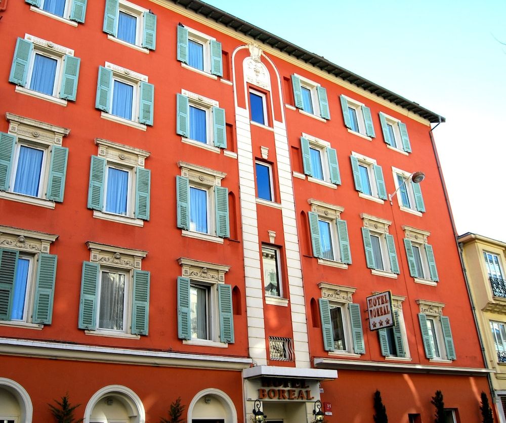 undefined Hotel Boreal 3