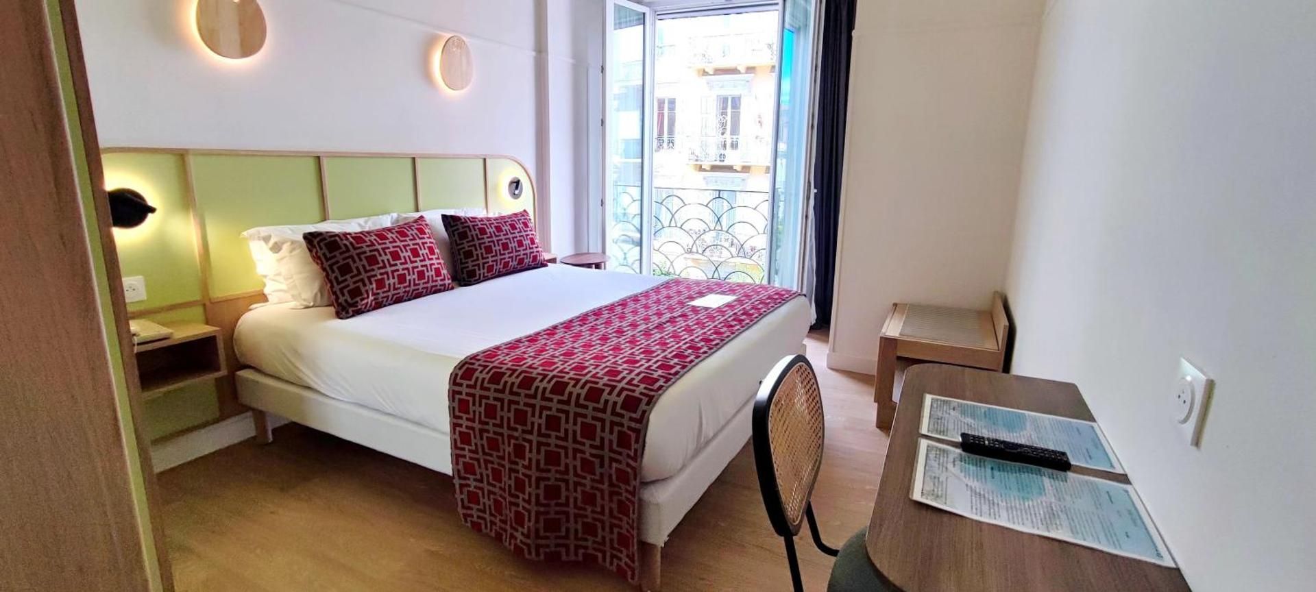 undefined Hotel Boreal 5