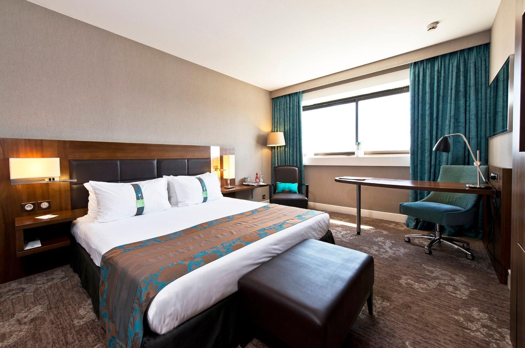 undefined Holiday Inn Nice by IHG 4