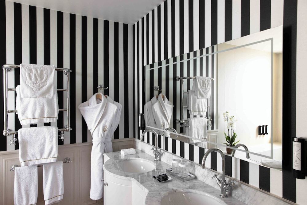 undefined Hotel Le Negresco 7