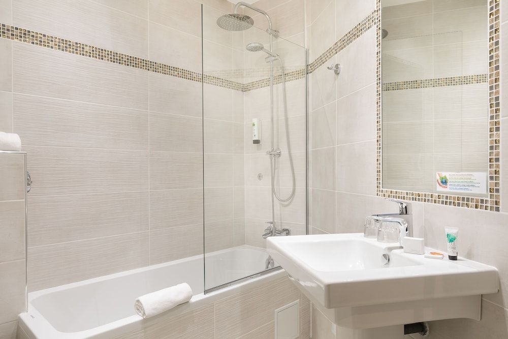 Locarno Classic Double Room 5