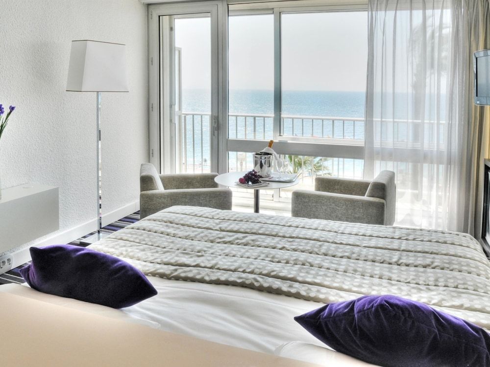 undefined Mercure Nice Promenade Des Anglais 8