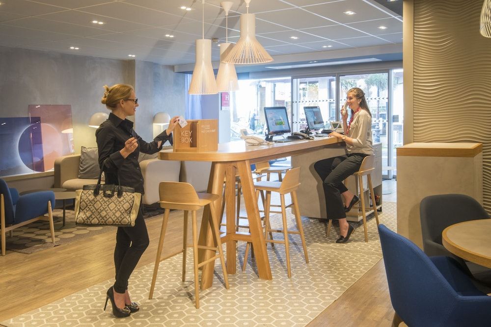 undefined Mercure Nice Promenade Des Anglais