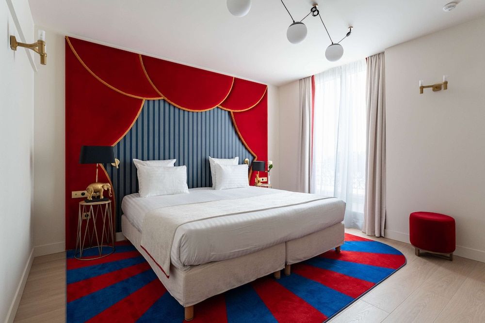 Superior Double Room, Includes soft minibar, courtesy tray, Chromecast, digital press