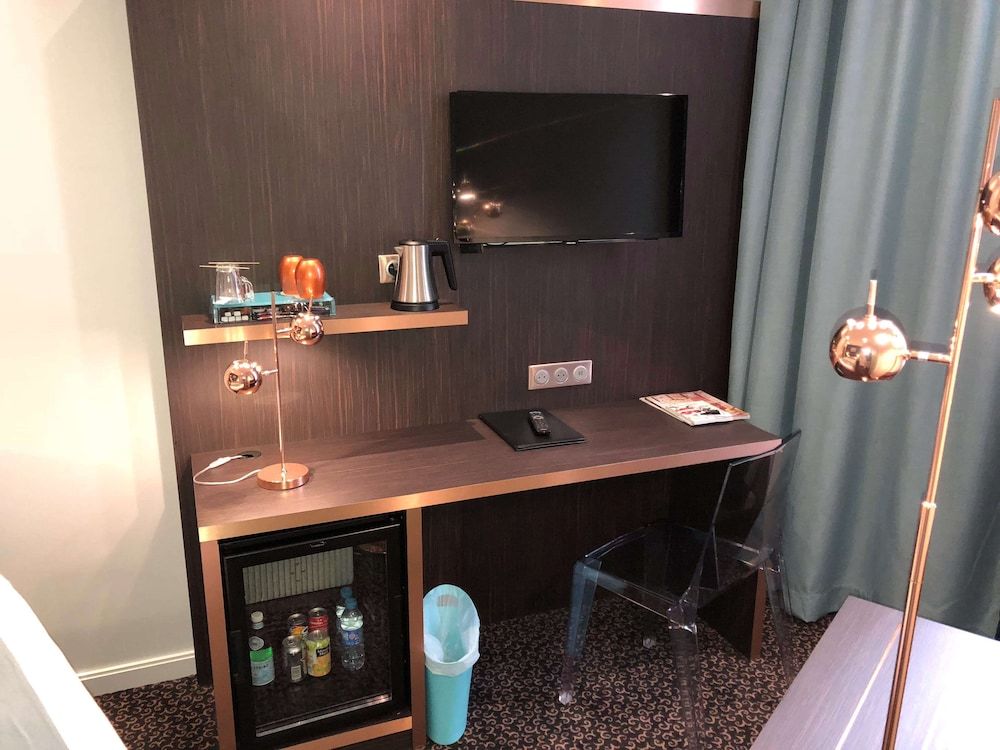 Best Western Empire Elysees Classic Room, 1 Double Bed 21