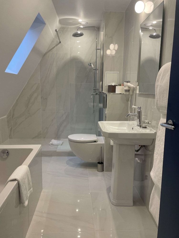 undefined Hôtel Pergolèse Paris Champs Elysées 6