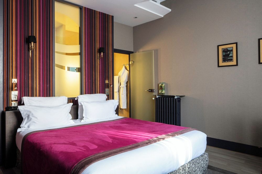 Hôtel Regent's Garden - Astotel Superior Room, Includes soft minibar, Chromecast, snacks, digital press 2