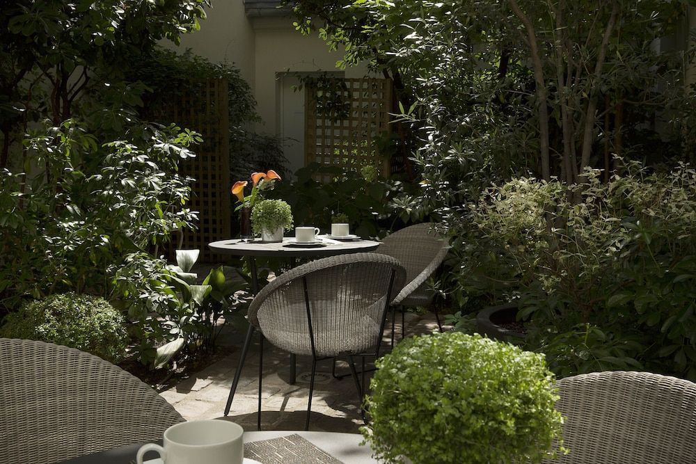 Hôtel A La Villa des Artistes Classic Room 6