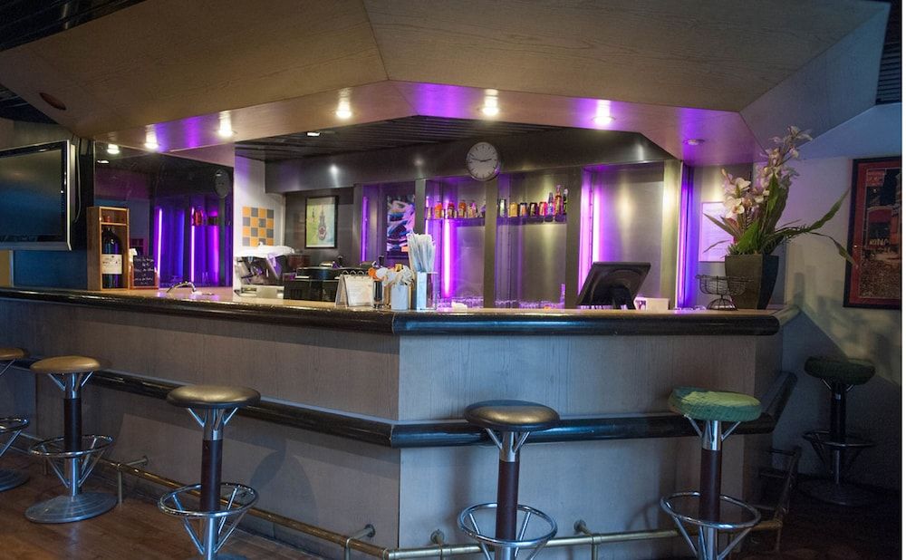 undefined Median Paris Congres Hotel 10