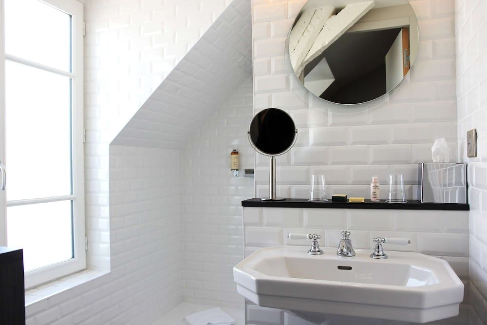 Hôtel Littéraire Marcel Aymé, BW Premier Collection Standard Room, 1 Double Bed, Non Smoking 12