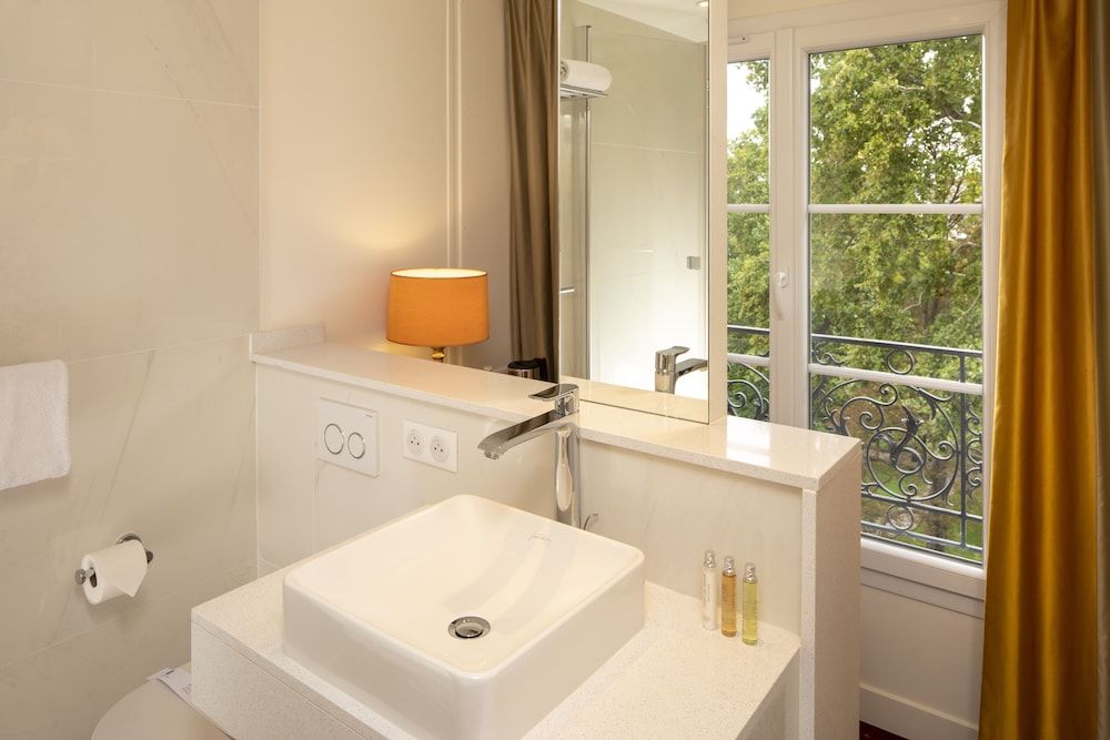 undefined Hotel de Suede Saint Germain 3