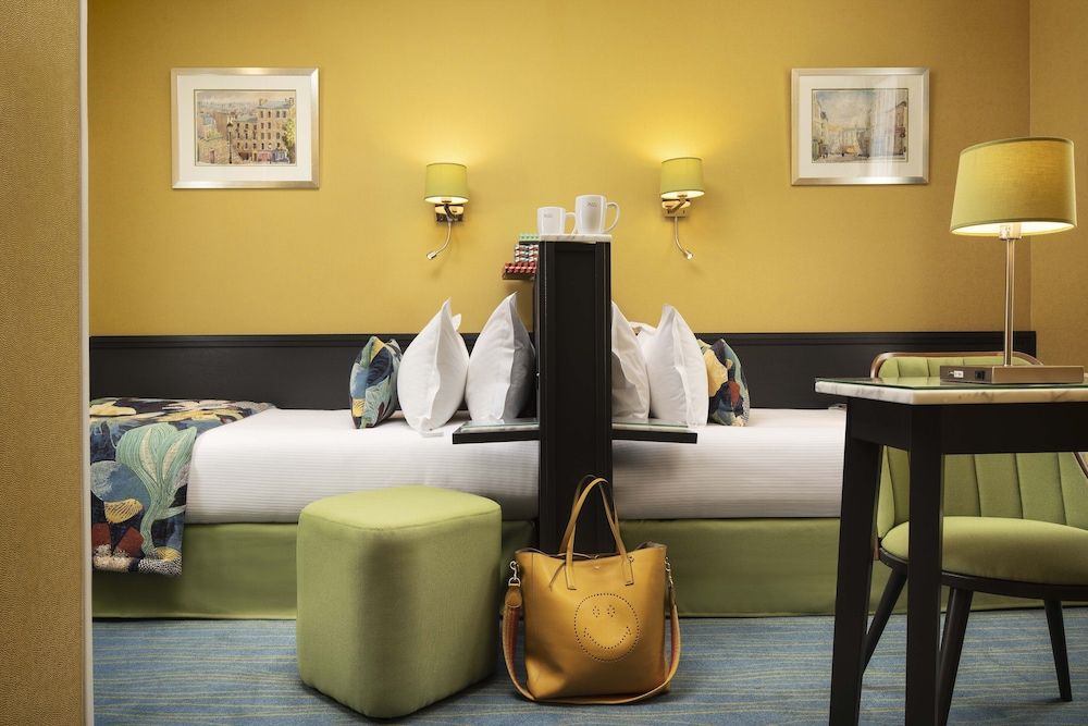 undefined Hotel Des Arts Paris Montmartre 2