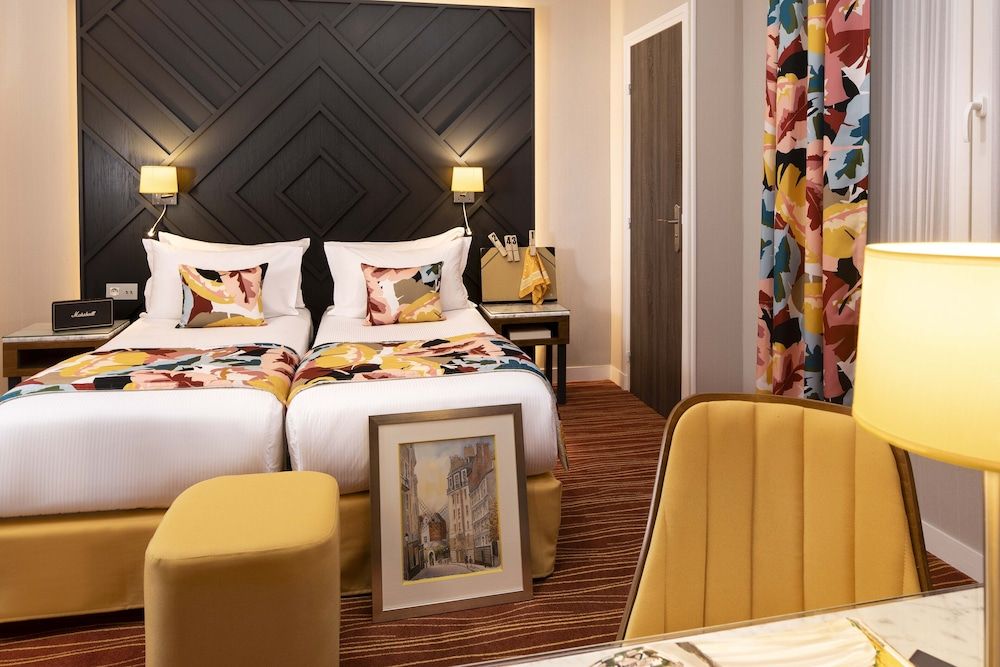 undefined Hotel Des Arts Paris Montmartre 3