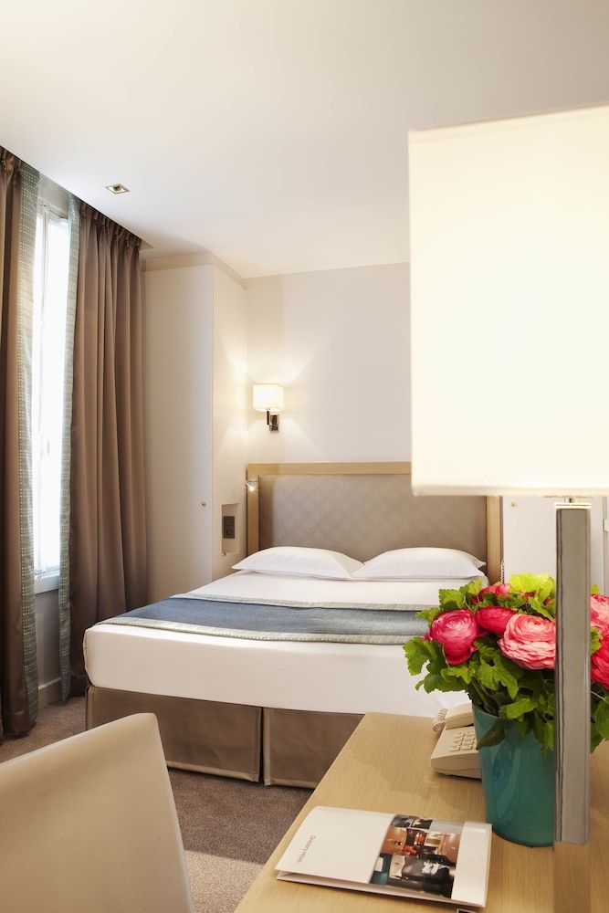 undefined Hotel Floride Etoile 4