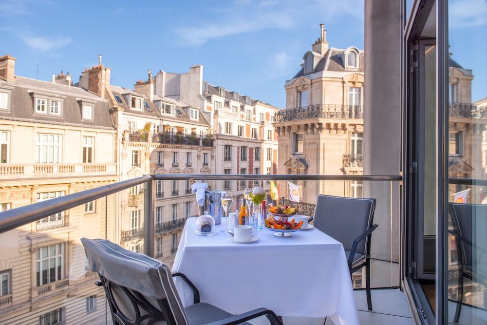 Prestige King Balcony