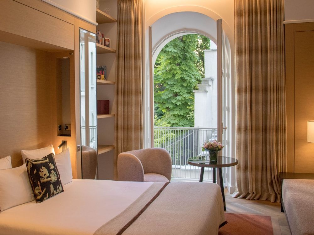 Hôtel de Sers Deluxe Room 6