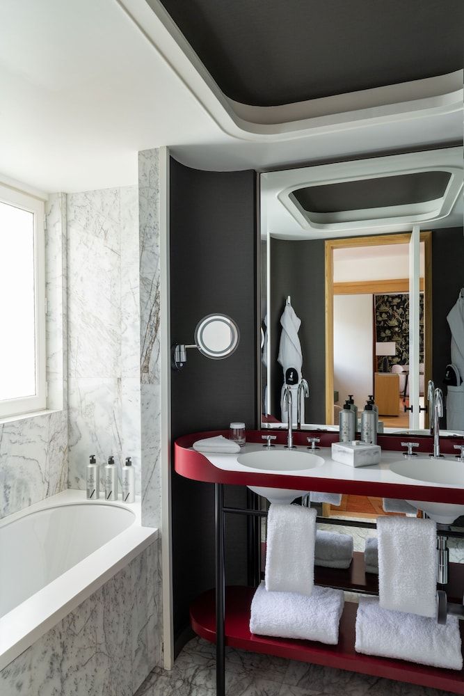 undefined Hôtel de Sers 5