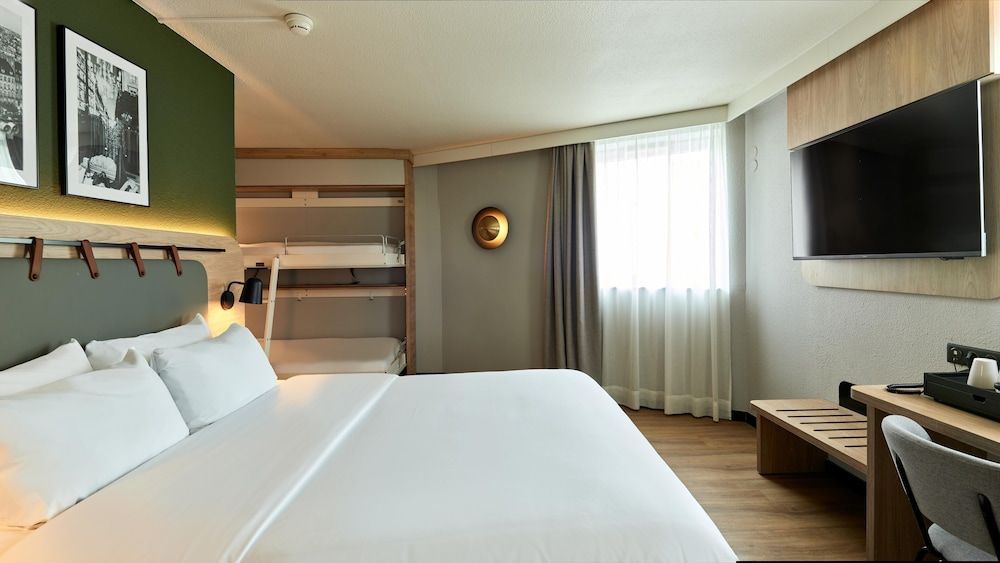 undefined Campanile Prime Paris 19 - La Villette 9