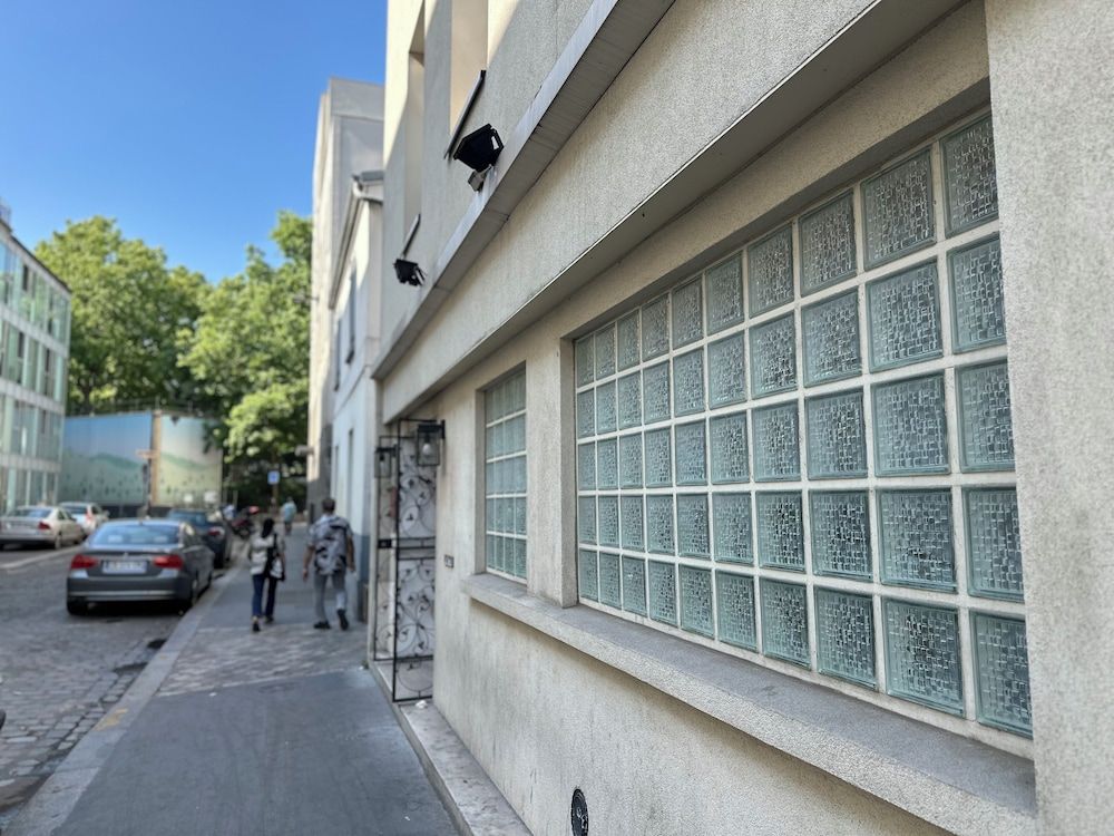 undefined Merryl Hotel 2