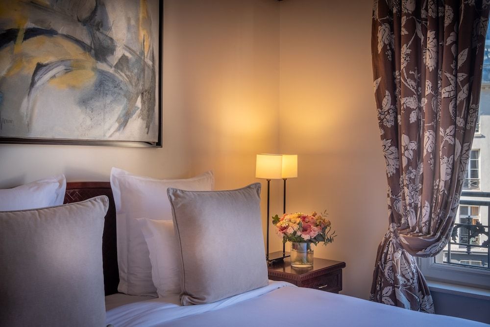 undefined Hôtel Pont Royal 10