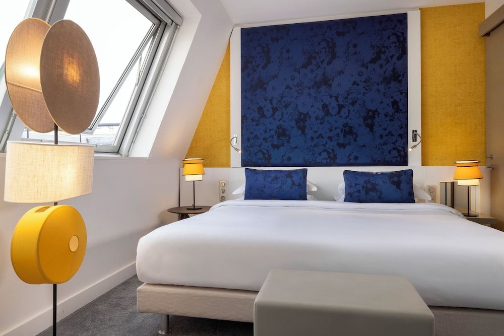 undefined Hotel Etoile Maillot