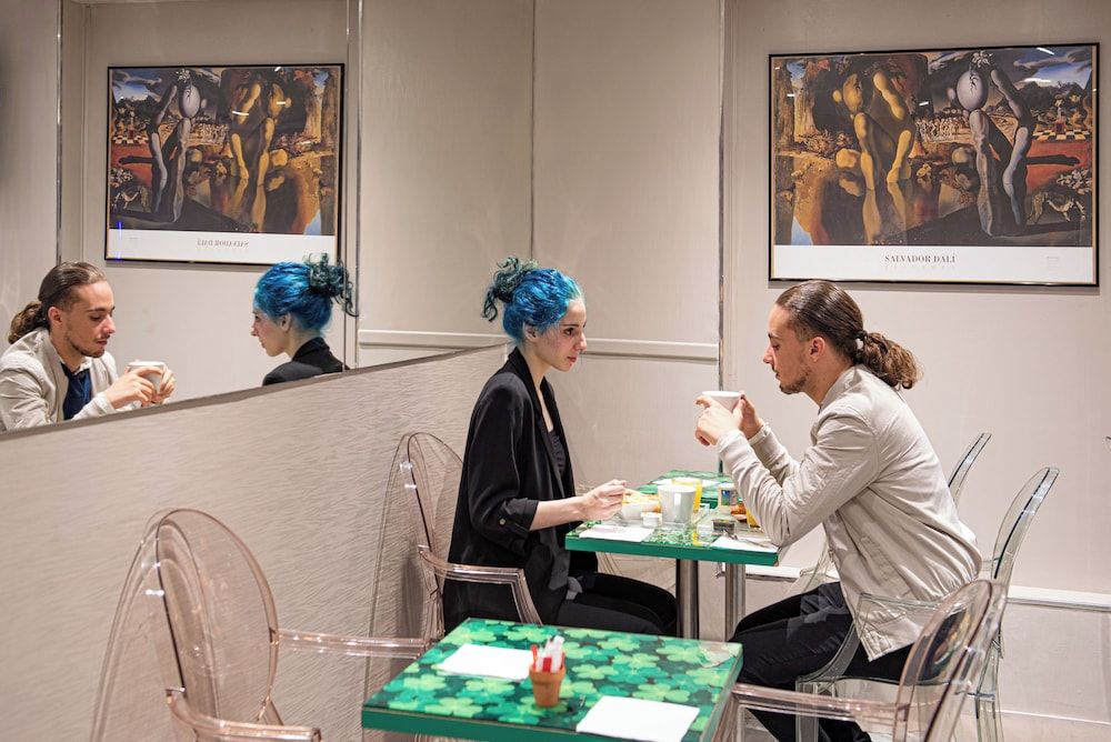 undefined Hotel Les Jardins de Montmartre 7