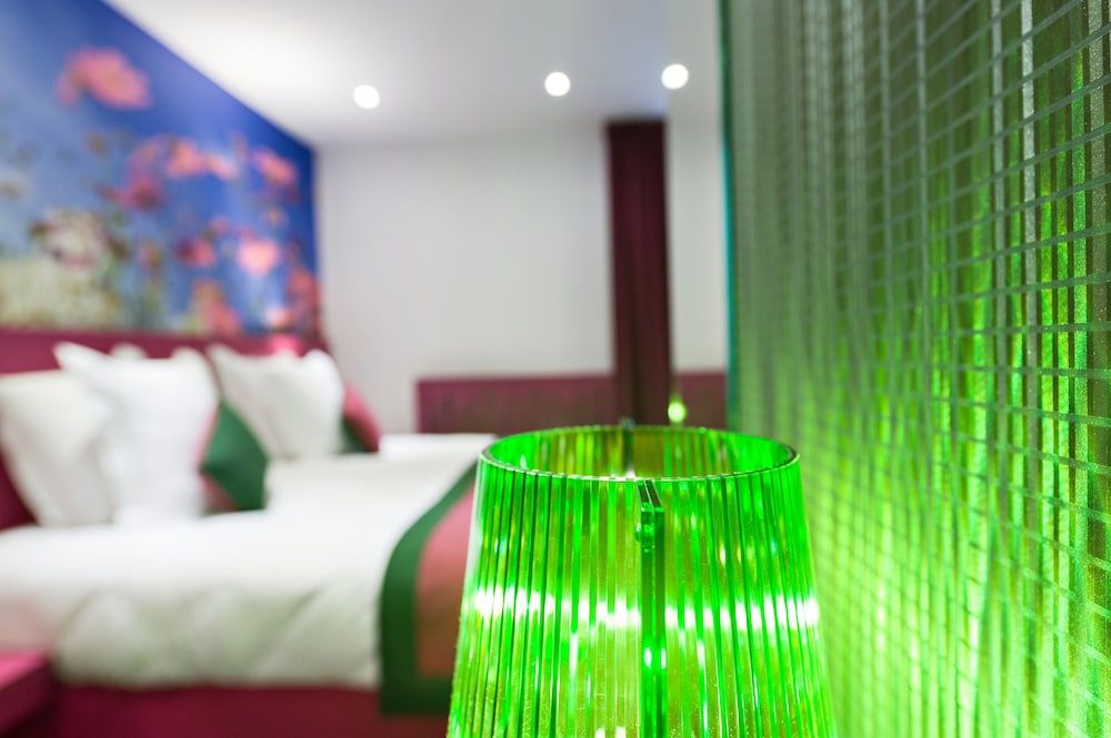 undefined Hotel Les Jardins de Montmartre 2