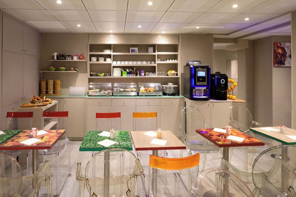 undefined Hotel Les Jardins de Montmartre 8