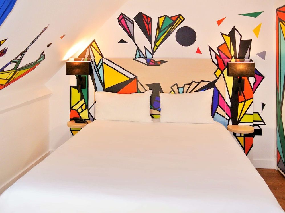 undefined ibis Styles Paris Maine Montparnasse 8