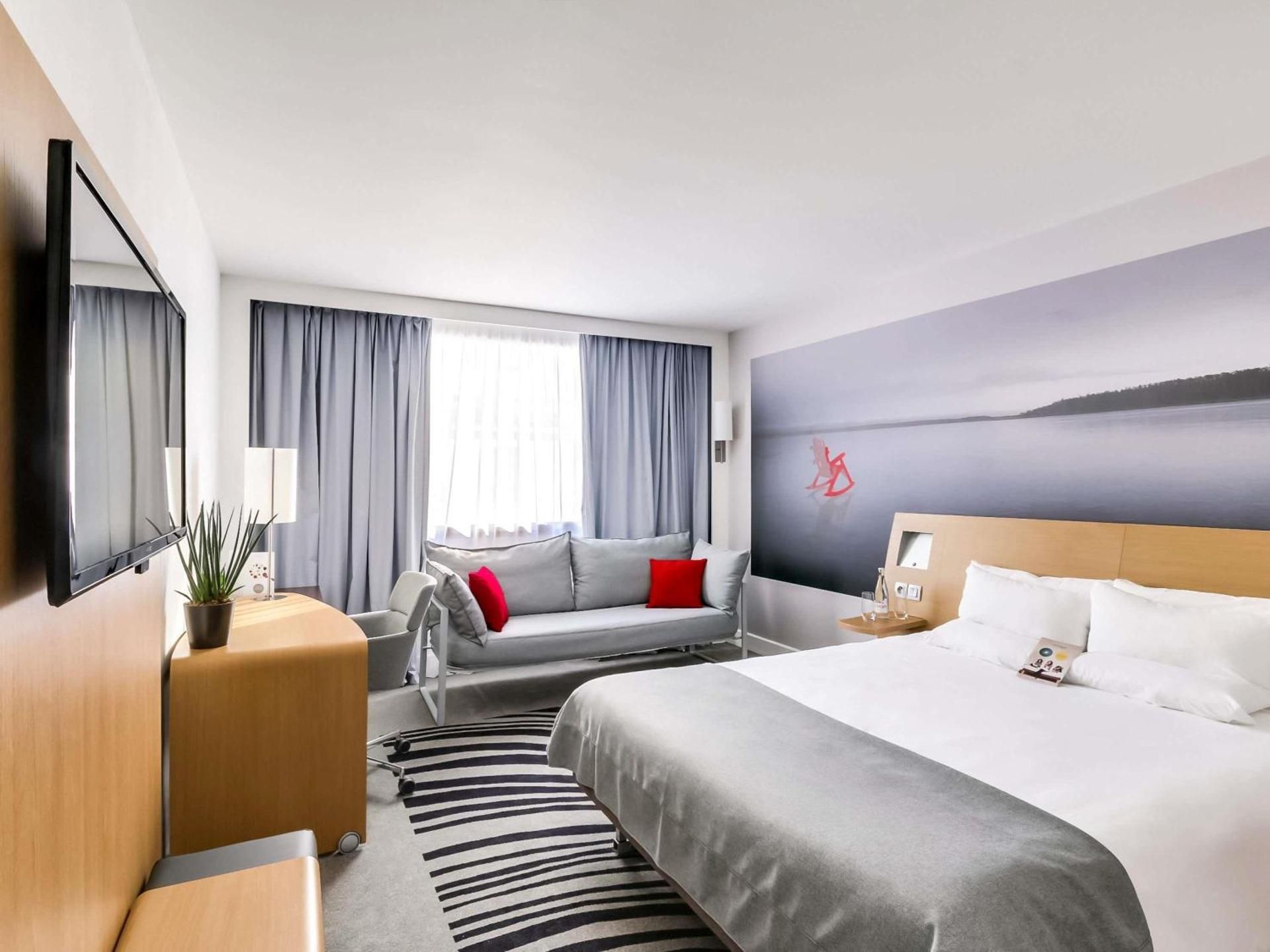 Family Classic Room With 1 Double Bed And 1 Dou Ble Sofa Bed