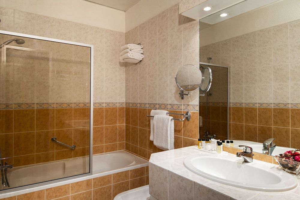 Hôtel Abaca Messidor by HappyCulture Double Room 7