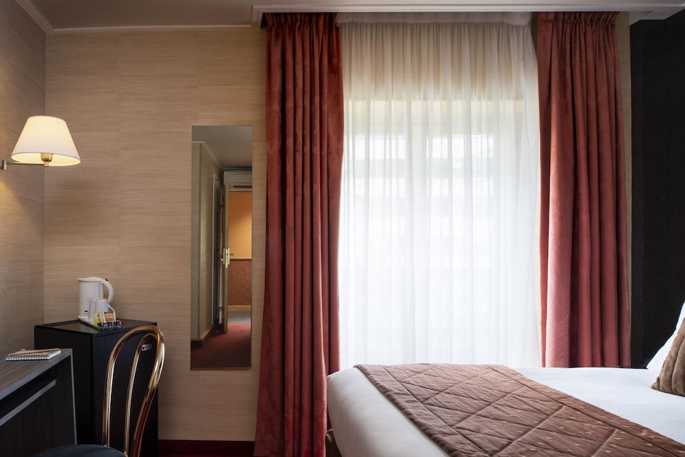 Hôtel Abaca Messidor by HappyCulture Double Room 4