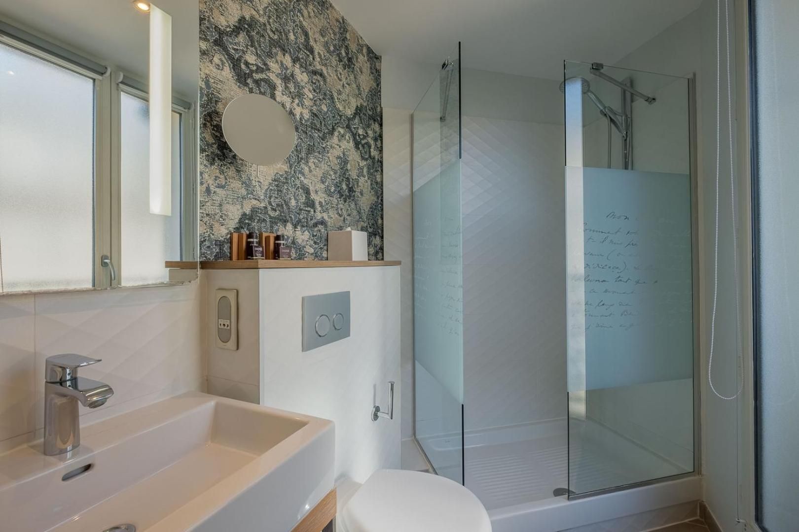 undefined Hôtel Littéraire le Swann, BW Premier Collection 8